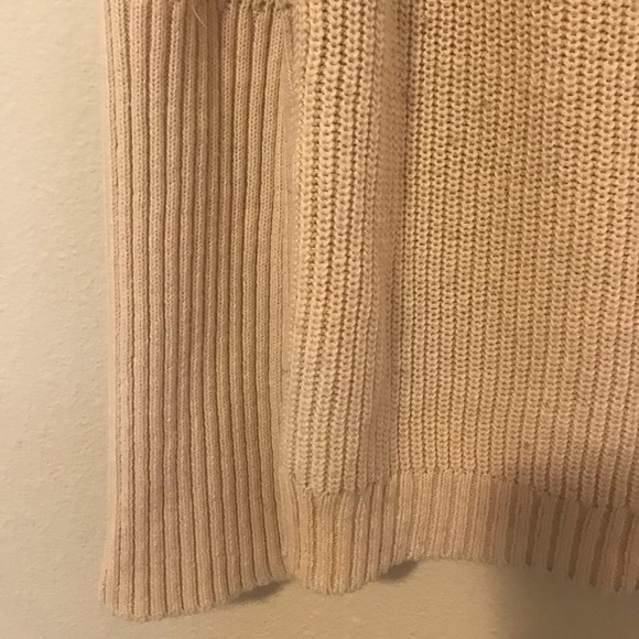 Sweater - Picture 3 of 3